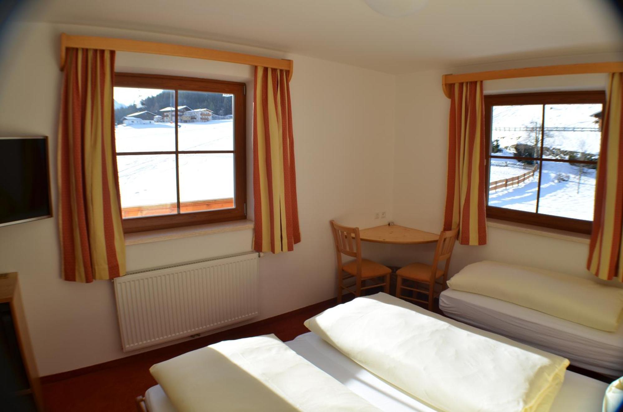 Hotel Starjet Flachau Quarto foto
